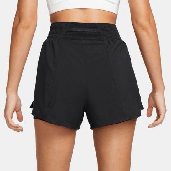Nike Women's One Dri-FIT® High Waist 3" 2-in-1 Short EUC - Picture 2 of 6